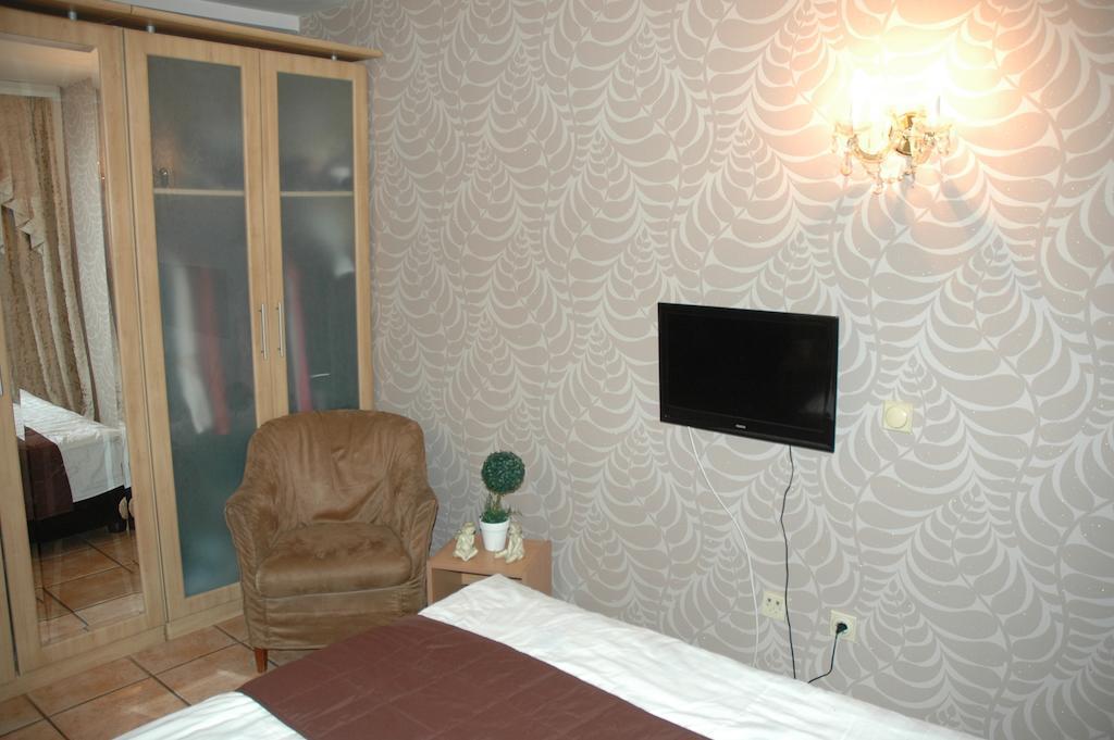 Guest House Maja Novi Sad Værelse billede